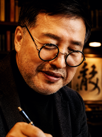[한중연합일보] 이창호 작가로서의 로드맵, 시대를 기록하는 필자에서, 동아시아를 대표하는 인문 저술가로...